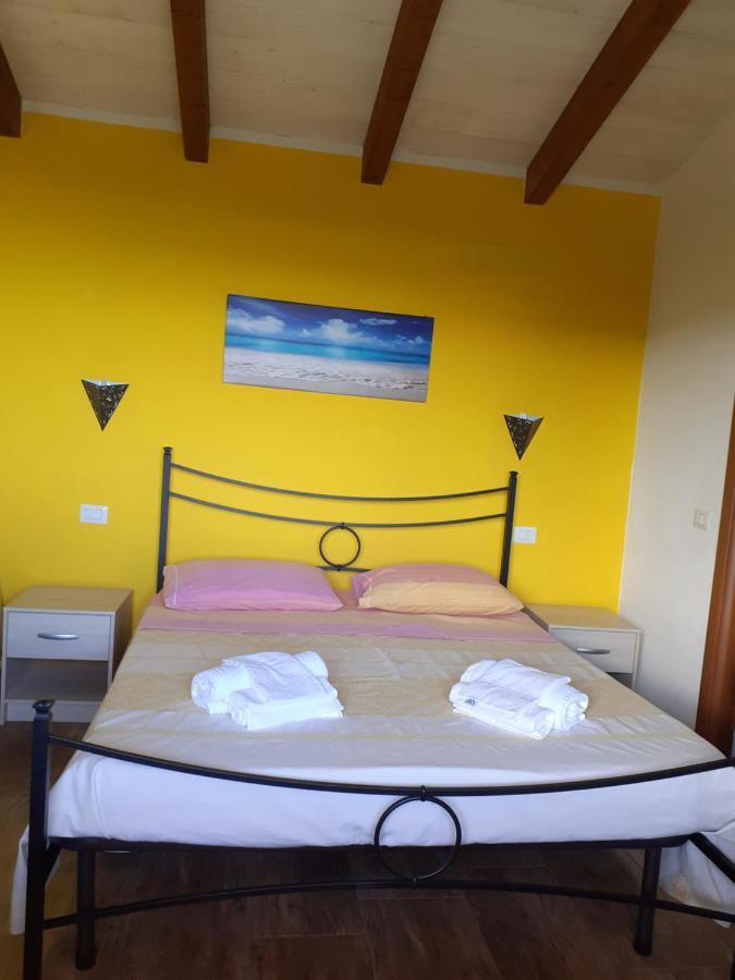 Gli Olivastri Con Piscina,Solarium, Vista Mare ,Sole -Mare E Tanta Natura ,Climatizzatore,Wifi Aglientu Exterior foto
